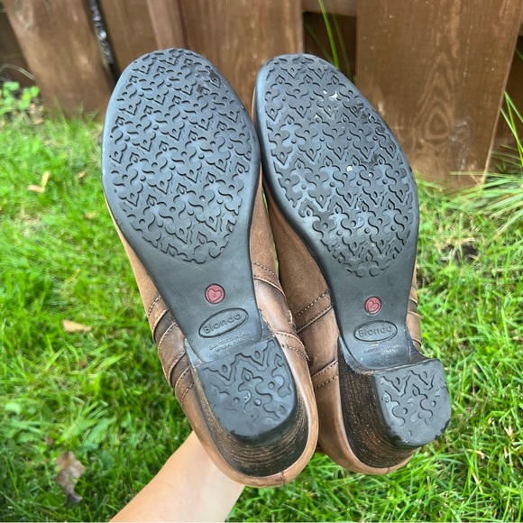 Blondo Brown Leather Zip Boots Size 9.5 - Picture 7 of 14